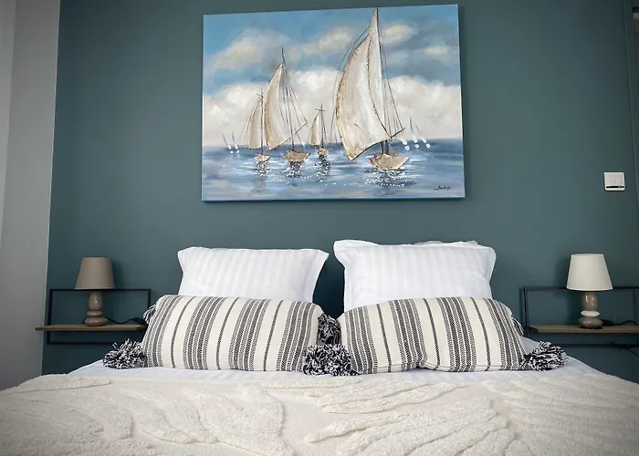 Logis De La Brumanderie Hotel Fontcouverte (Charente-Maritime)