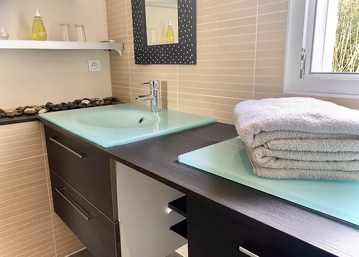 Logis De La Brumanderie Hotel *